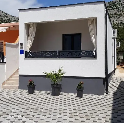 Semesterbostad House Aria Di Mare