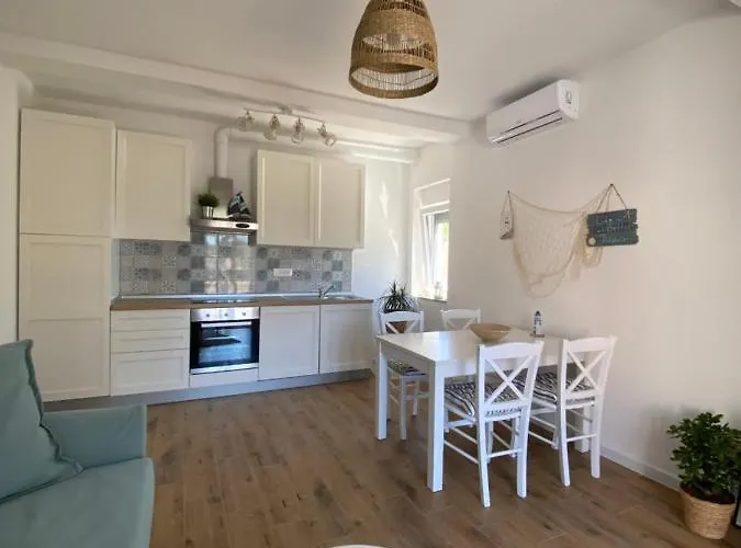 Semesterbostad House Aria Di Mare